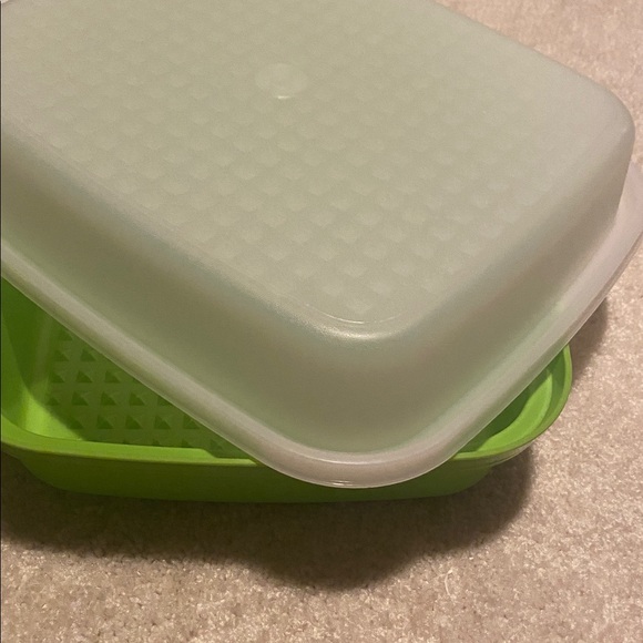 Tupperware Green  Container - Picture 1 of 5